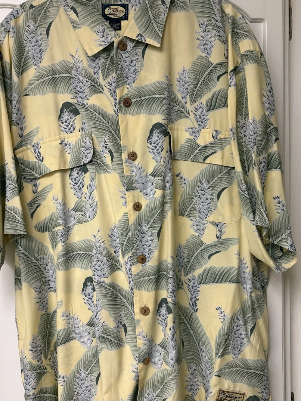 Tommy Bahama Pale Yellow Tropical Leaf Print Button-Down Shirt